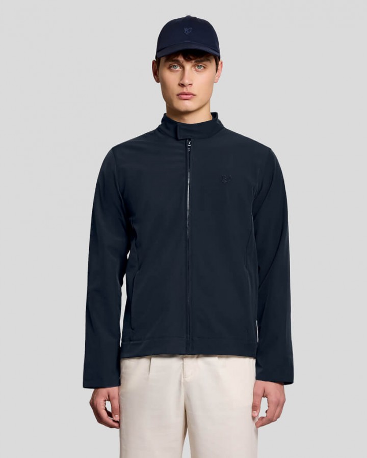 Afbeelding van JK2442V Kightweight Softshell Carbon X898 - Heren Jack Kort  - Lyle & Scott